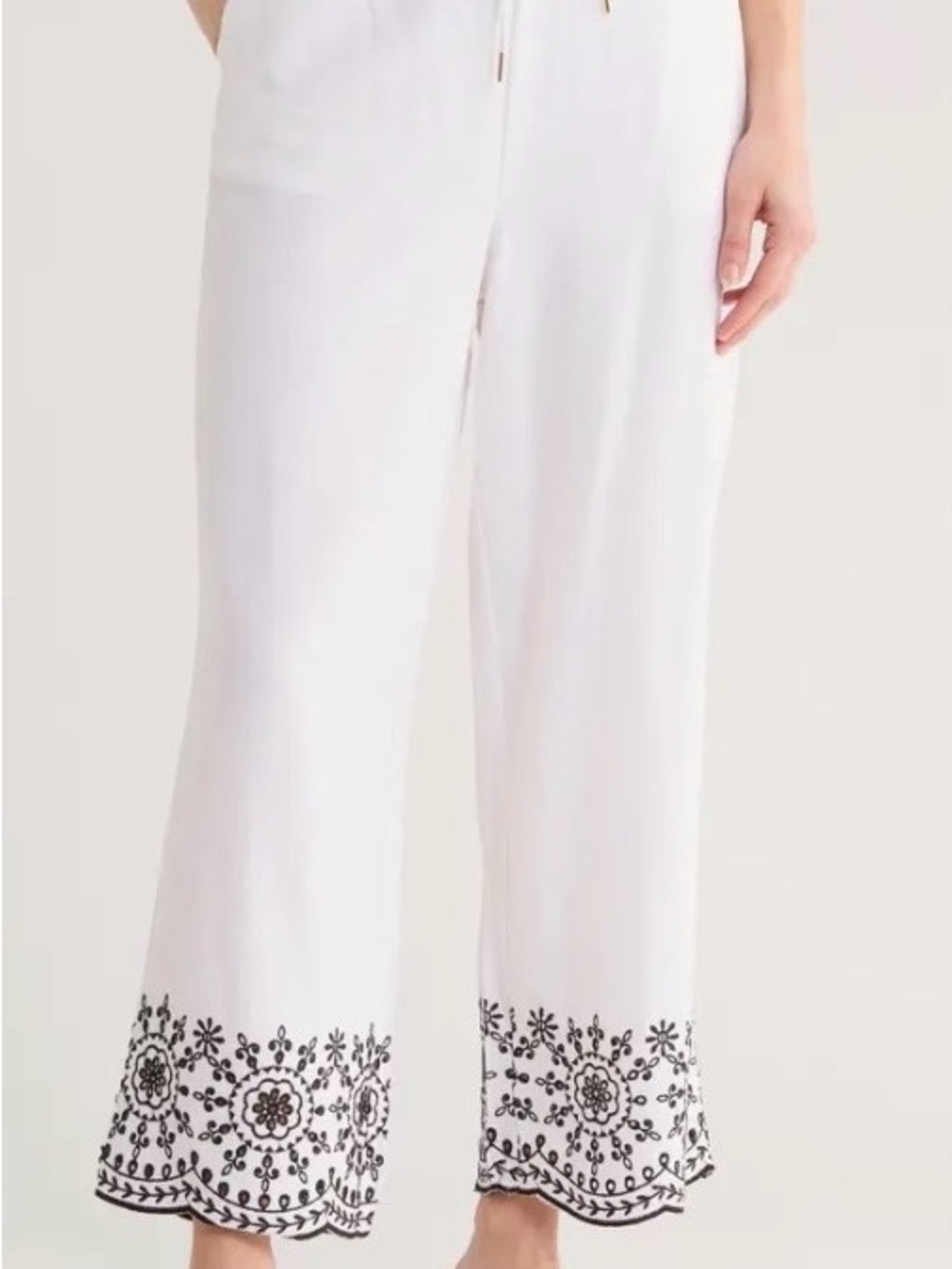 White Crop Pants with Black Embroidered Scalloped Hem, sz S